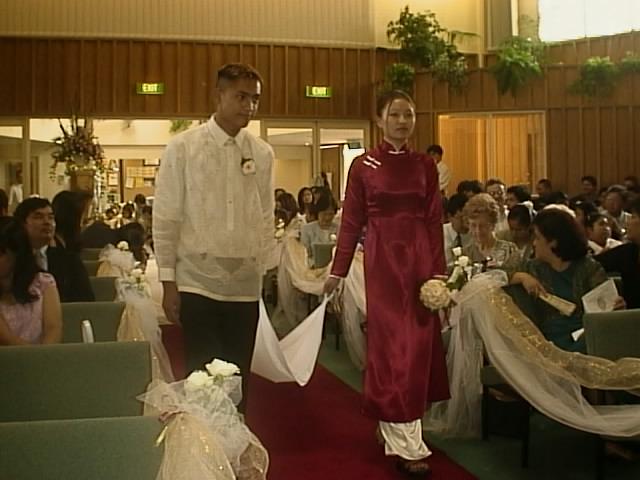 aris_vicki_wedding10.JPG