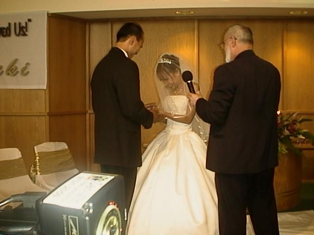 aris_vicki_wedding21.JPG